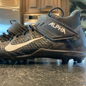 Nike alpha football cleats size 11